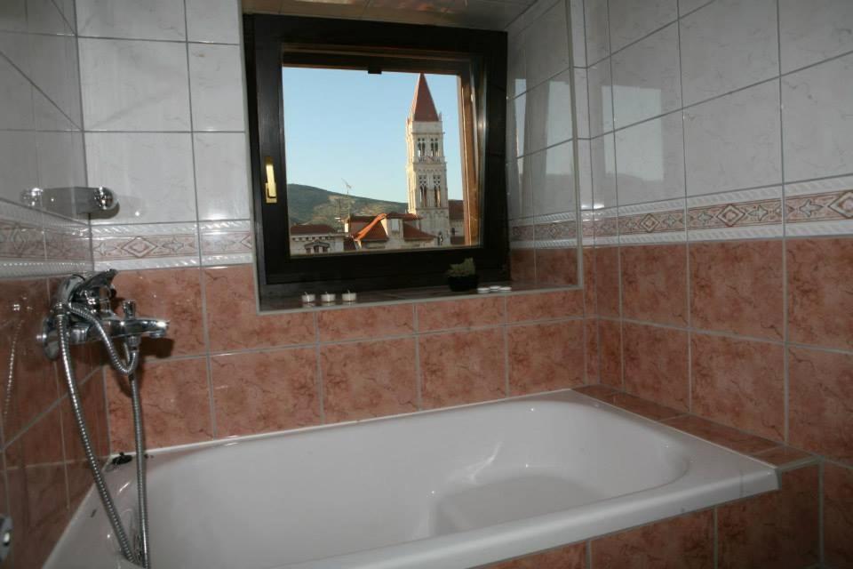 Apartments Filip & Viktoria In The Center Of Traù Esterno foto